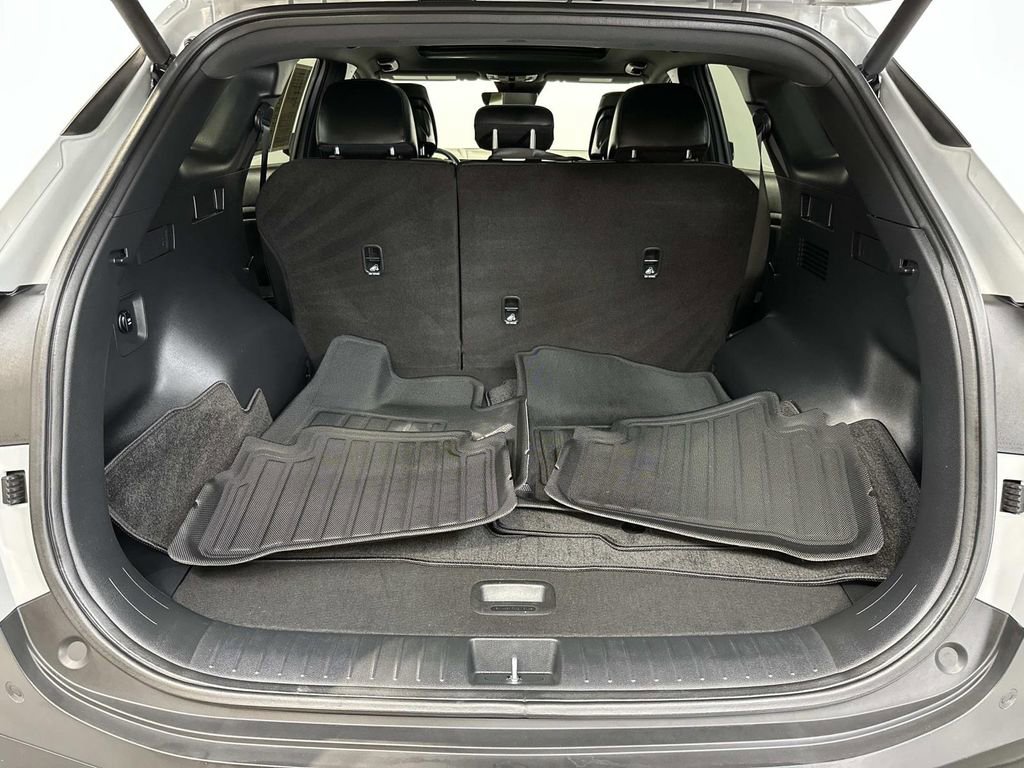 Used 2026 Kia Sportage X-Line w/ X-Line Premium Package image 9