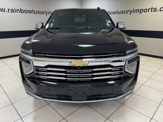 Used 2025 Chevrolet Tahoe Premier RWD image 2
