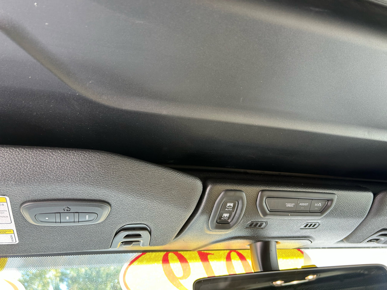 Used 2019 Jeep Wrangler Unlimited Sahara image 25