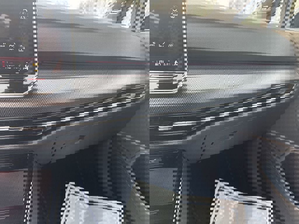 New 2026 Volkswagen Golf image 13