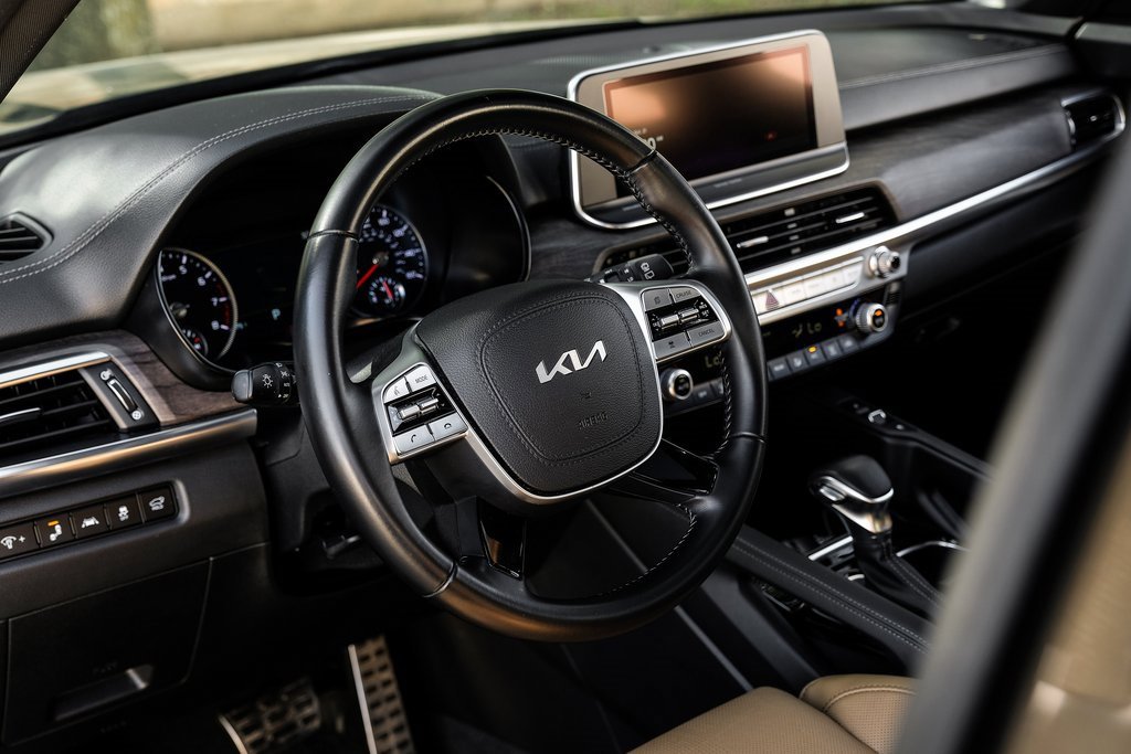 Used 2022 Kia Telluride SX image 4