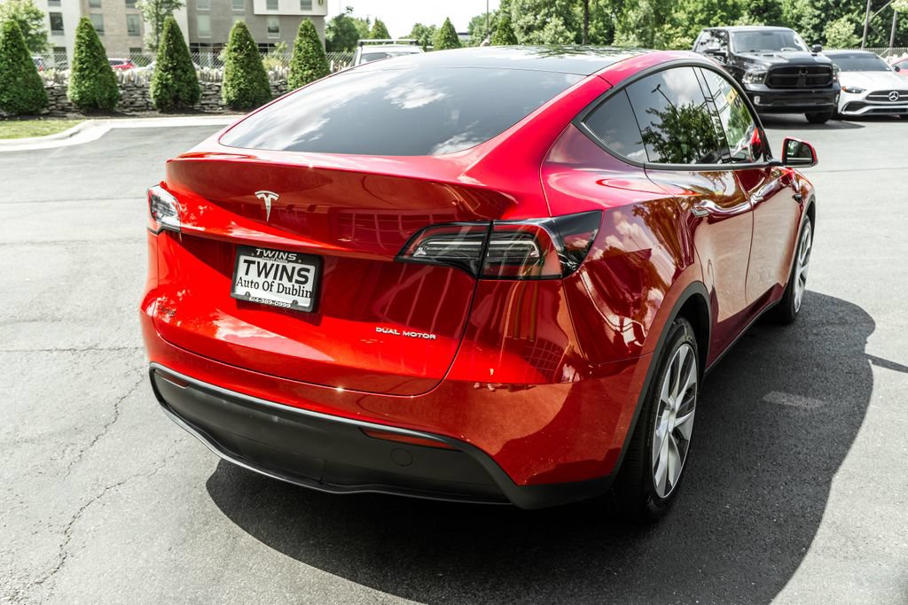 Used 2023 Tesla Model Y Long Range AWD/4WD image 33