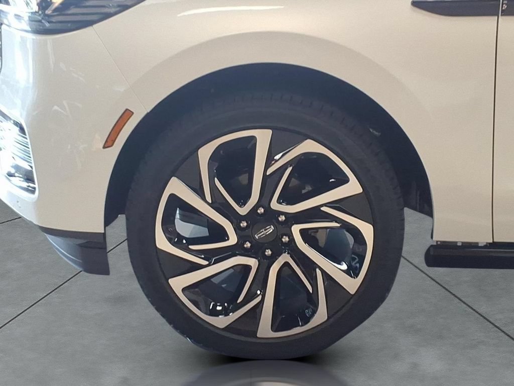 New 2027 Lincoln Navigator Black Label AWD/4WD image 8