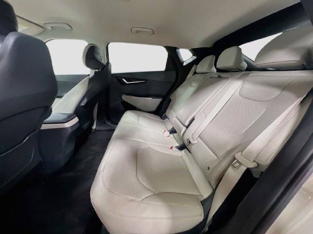 Used 2024 Kia EV6 Wind RWD image 25