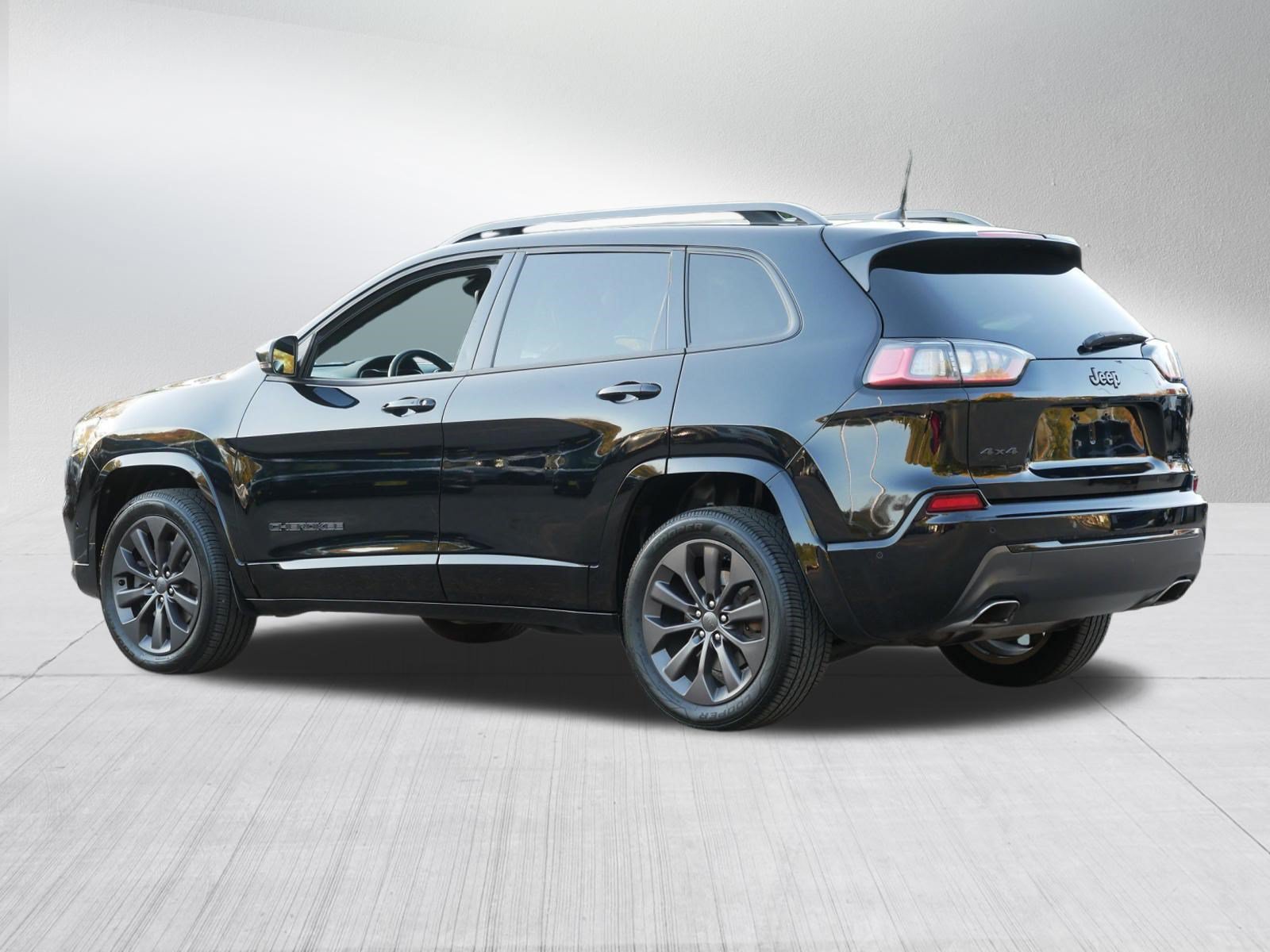 Used 2019 Jeep Cherokee High Altitude AWD/4WD image 5