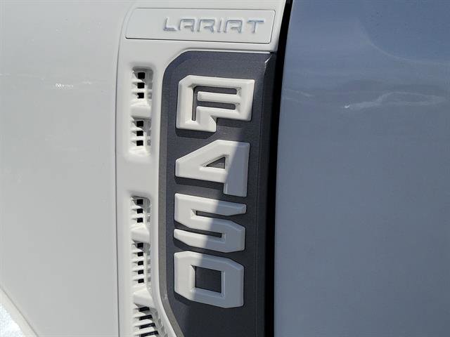 Used 2023 Ford F450 Lariat w/ Lariat Ultimate Package image 43