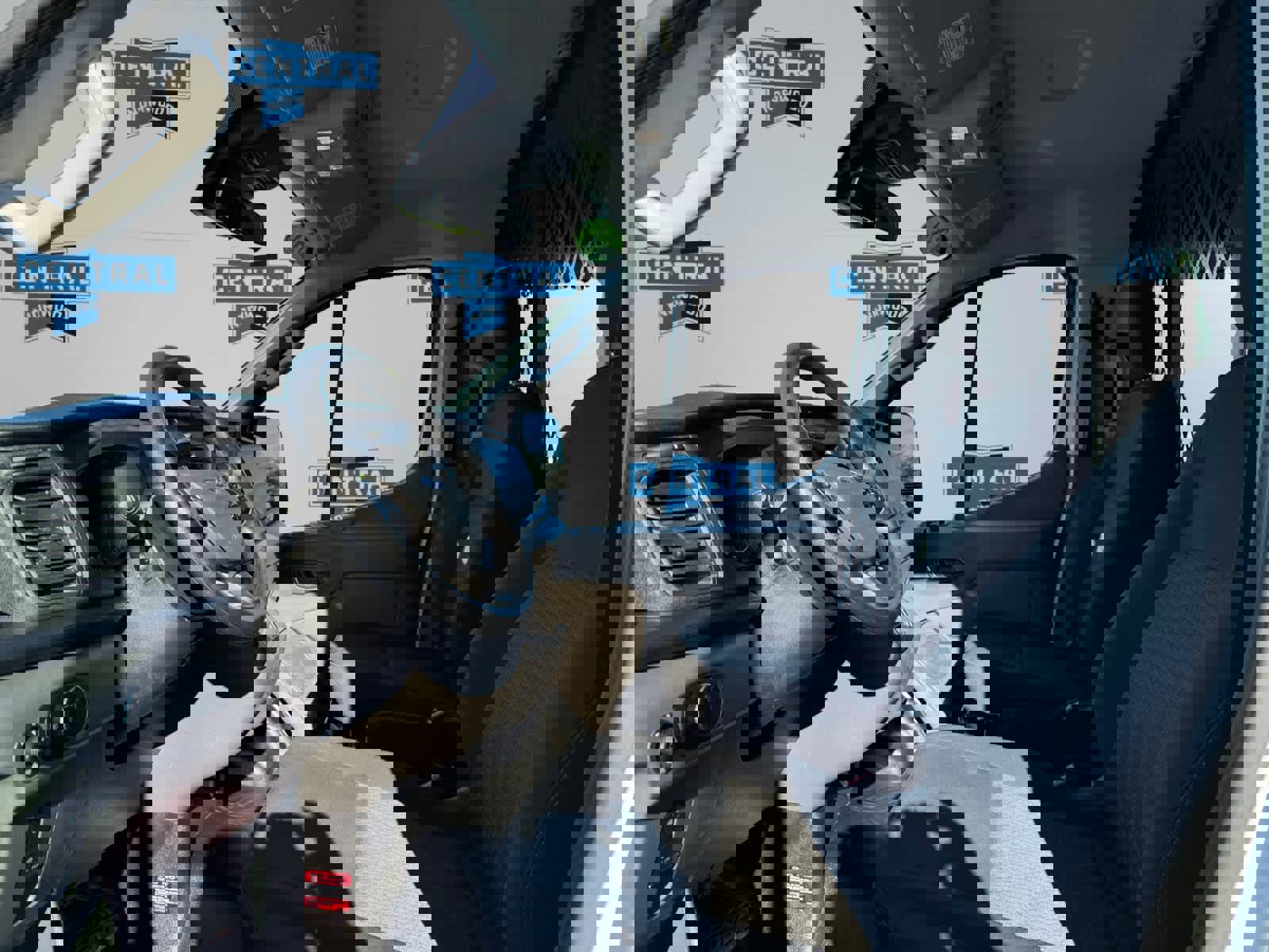 Used 2024 Ford Transit 250 Low Roof w/ Exterior Upgrade Package image 17