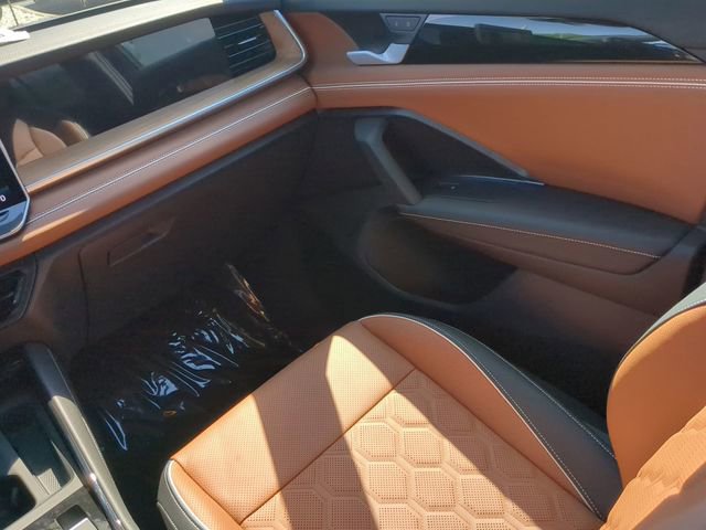 New 2026 Volkswagen Tiguan SEL R-Line image 16