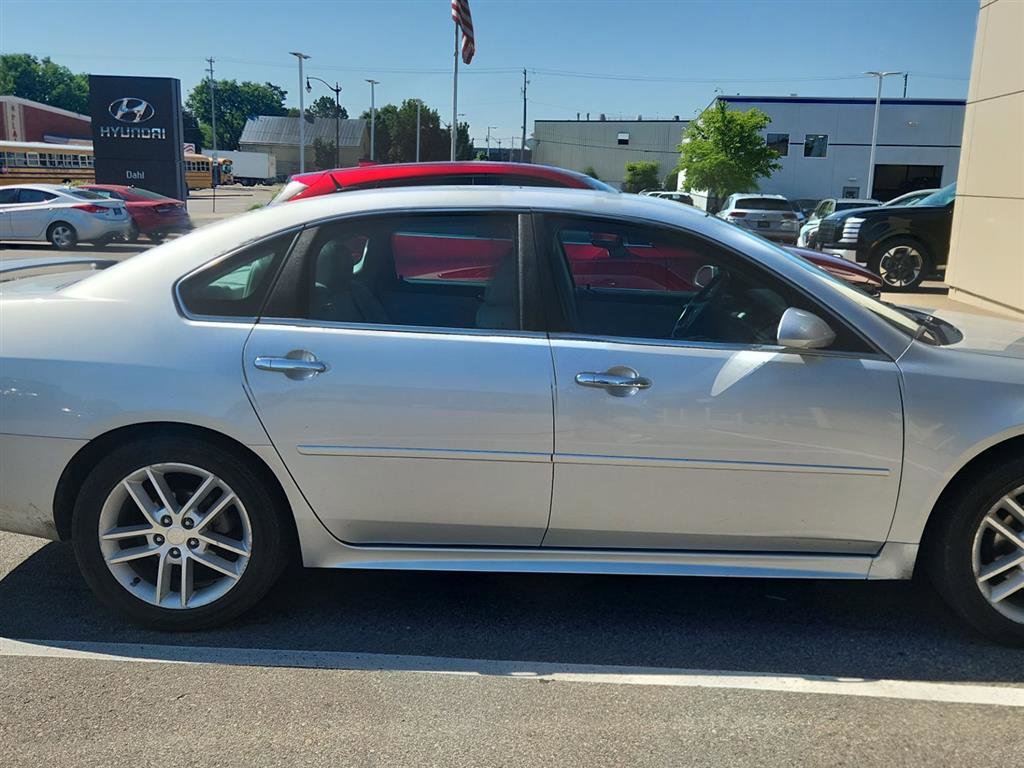 Used 2013 Chevrolet Impala LTZ FWD image 3