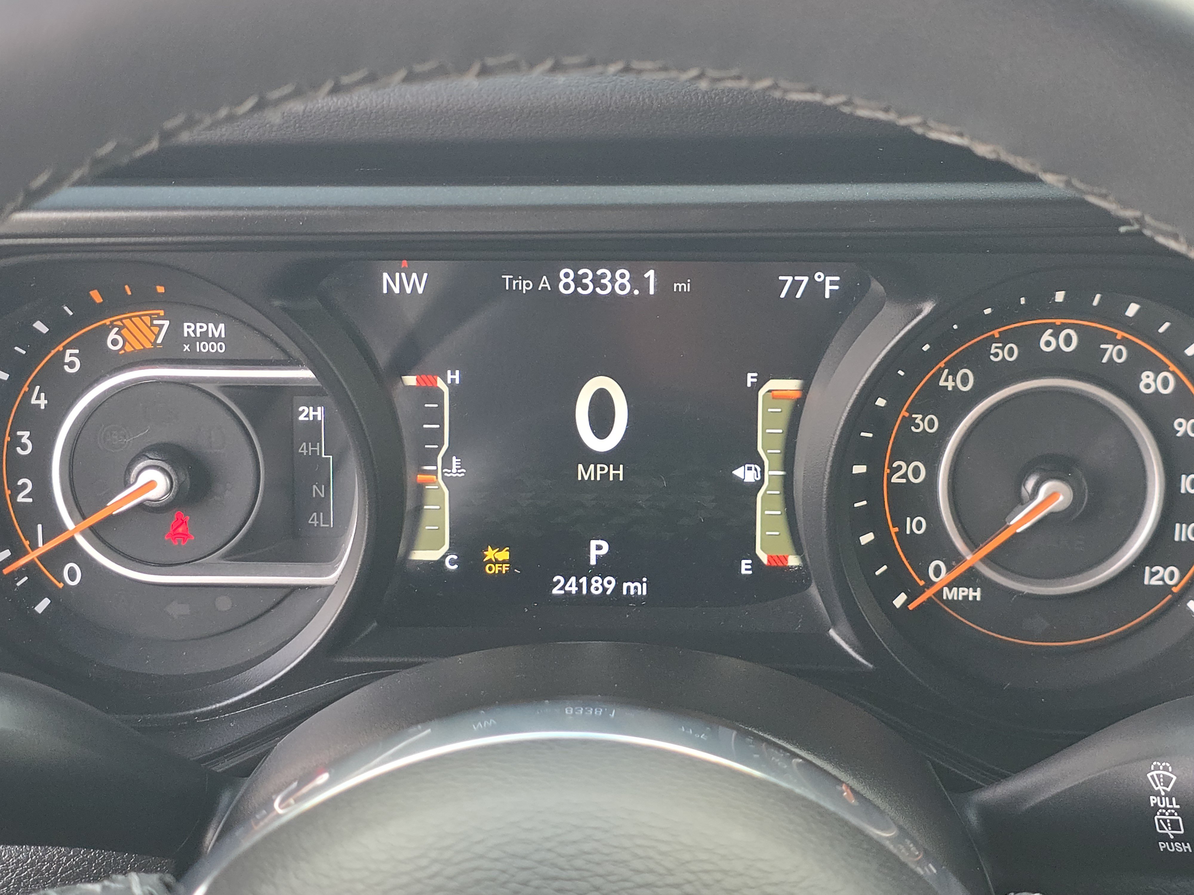 Used 2026 Jeep Wrangler Unlimited Sahara AWD/4WD image 24