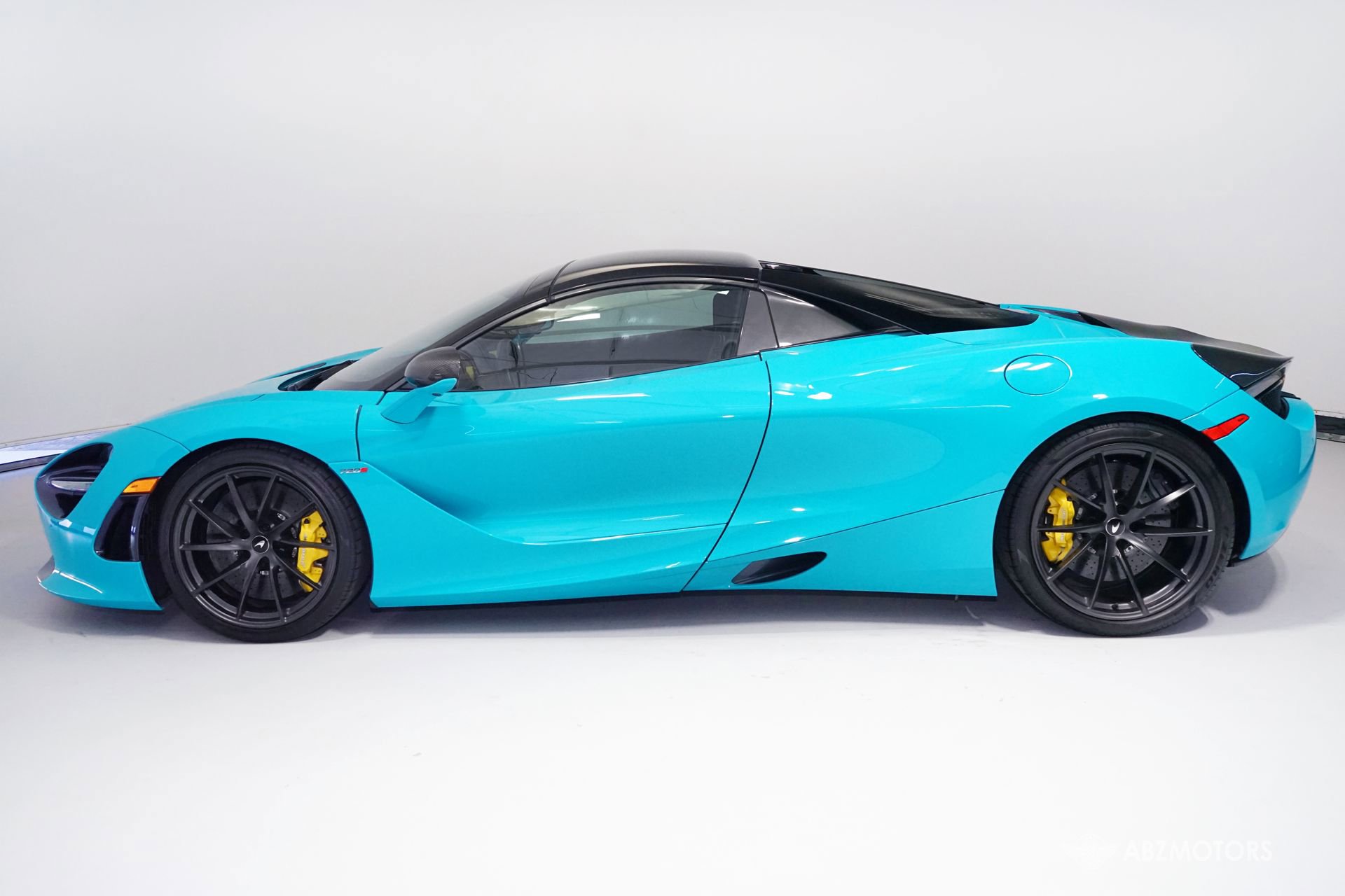 Used 2022 McLaren 720S Performance image 5