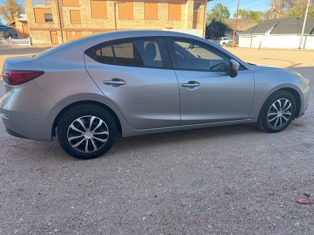 Used 2015 MAZDA MAZDA3 i Sport FWD image 8