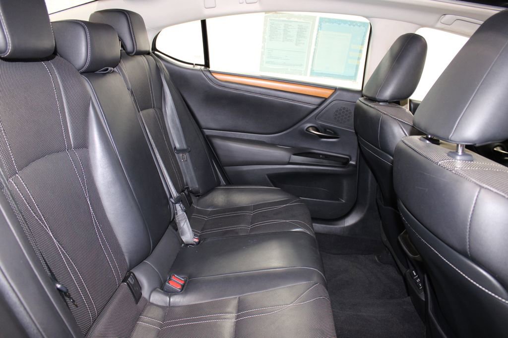 Used 2020 Lexus ES 350 Luxury image 25