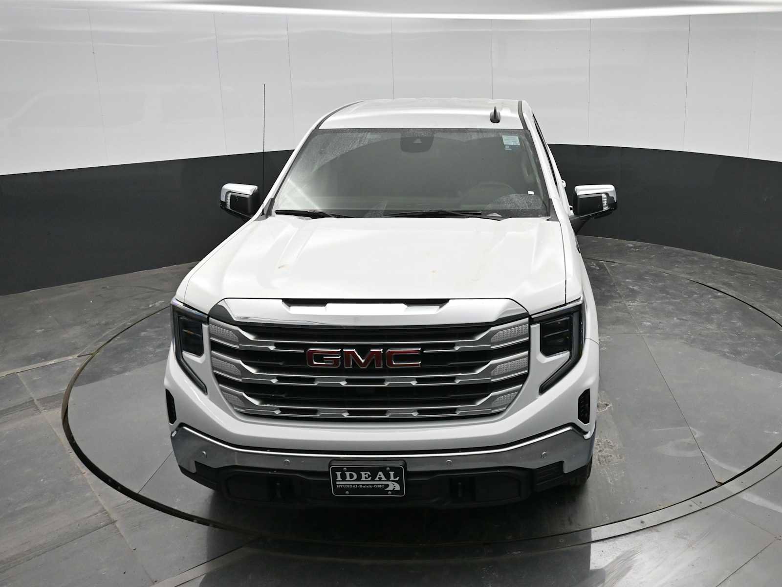 New 2026 GMC Sierra 1500 SLE w/ Preferred Package image 24