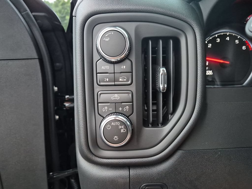 New 2026 GMC Sierra 1500 Pro w/ Graphite Edition AWD/4WD image 36