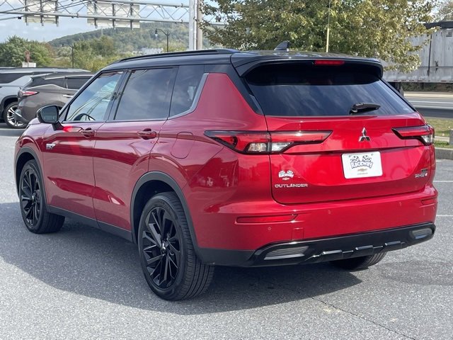 Used 2025 Mitsubishi Outlander SEL Black Edition image 15