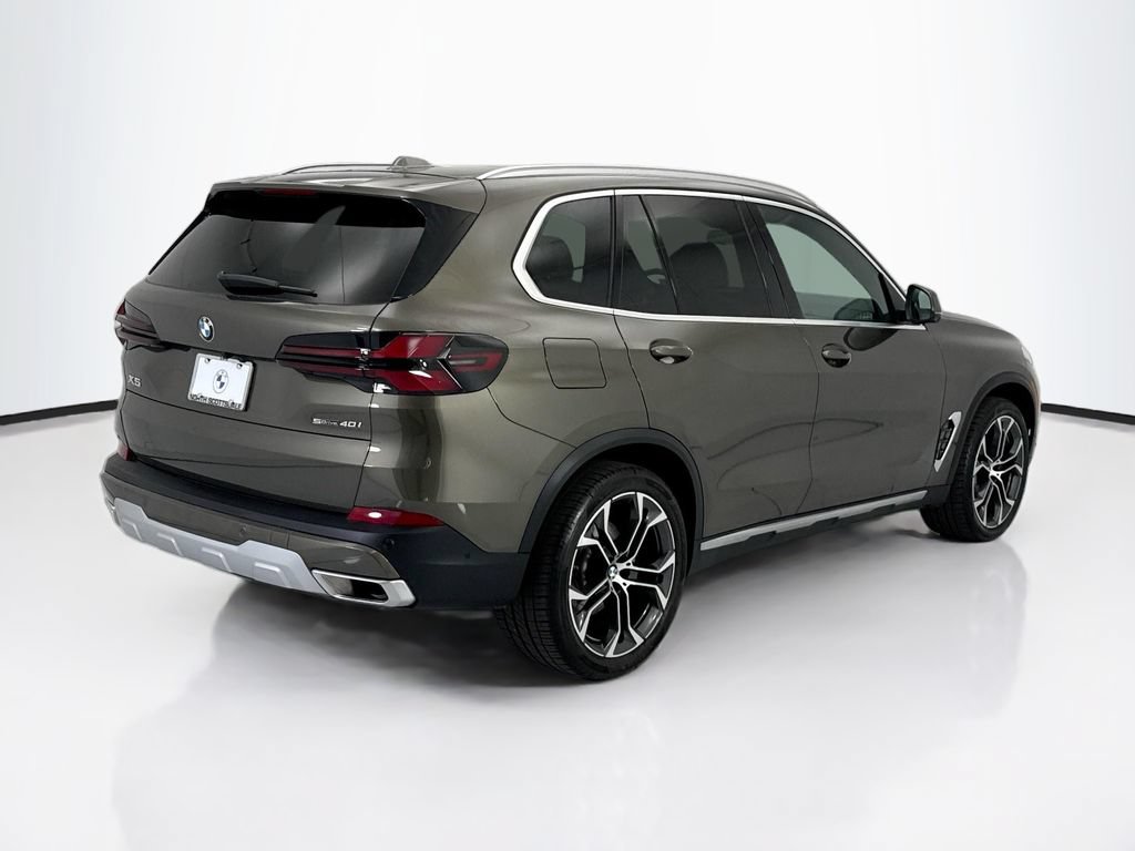 Used 2026 BMW X5 sDrive40i w/ Climate Comfort Package RWD image 5