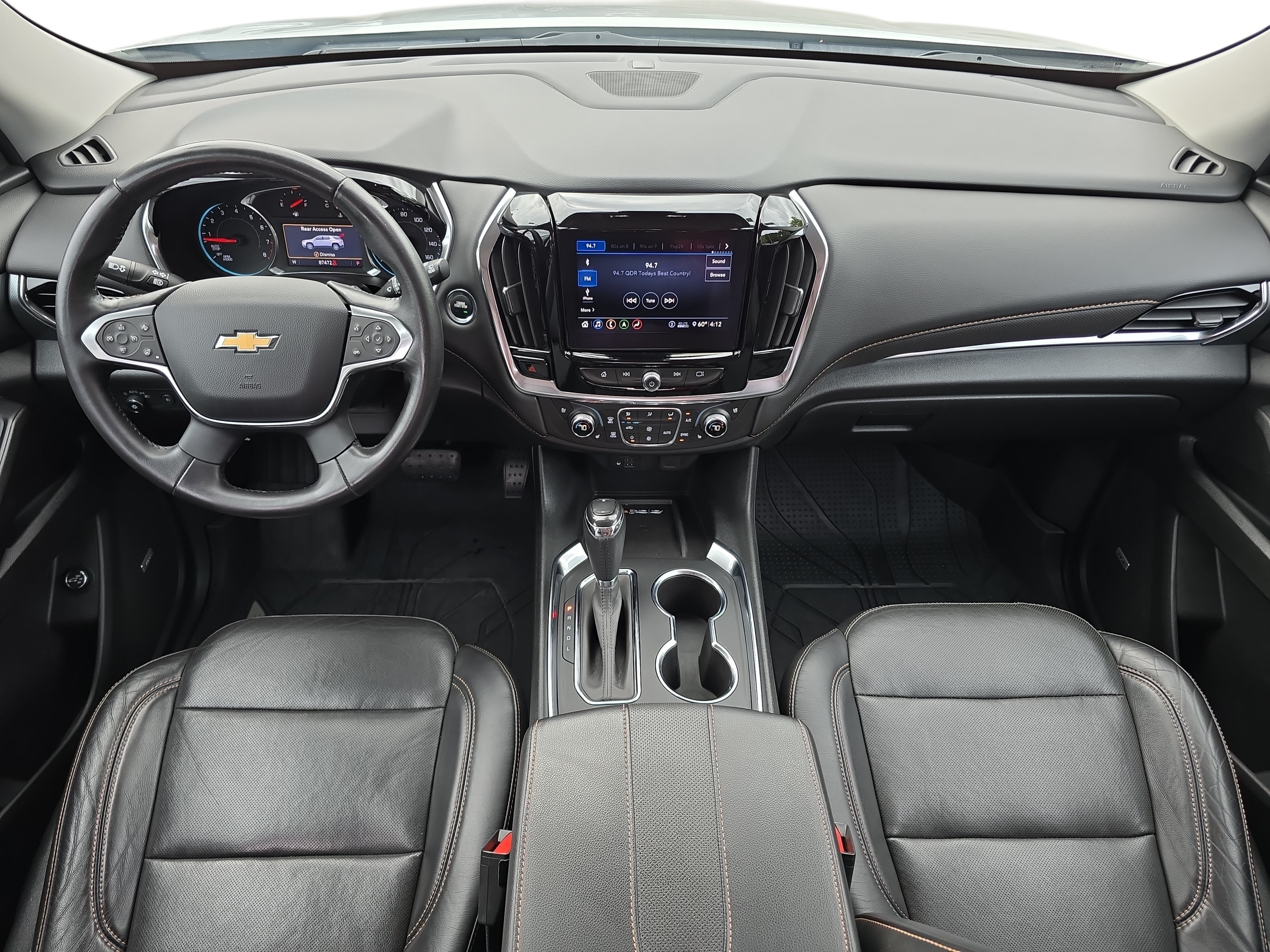 Used 2020 Chevrolet Traverse Premier w/ Redline Edition AWD/4WD image 9