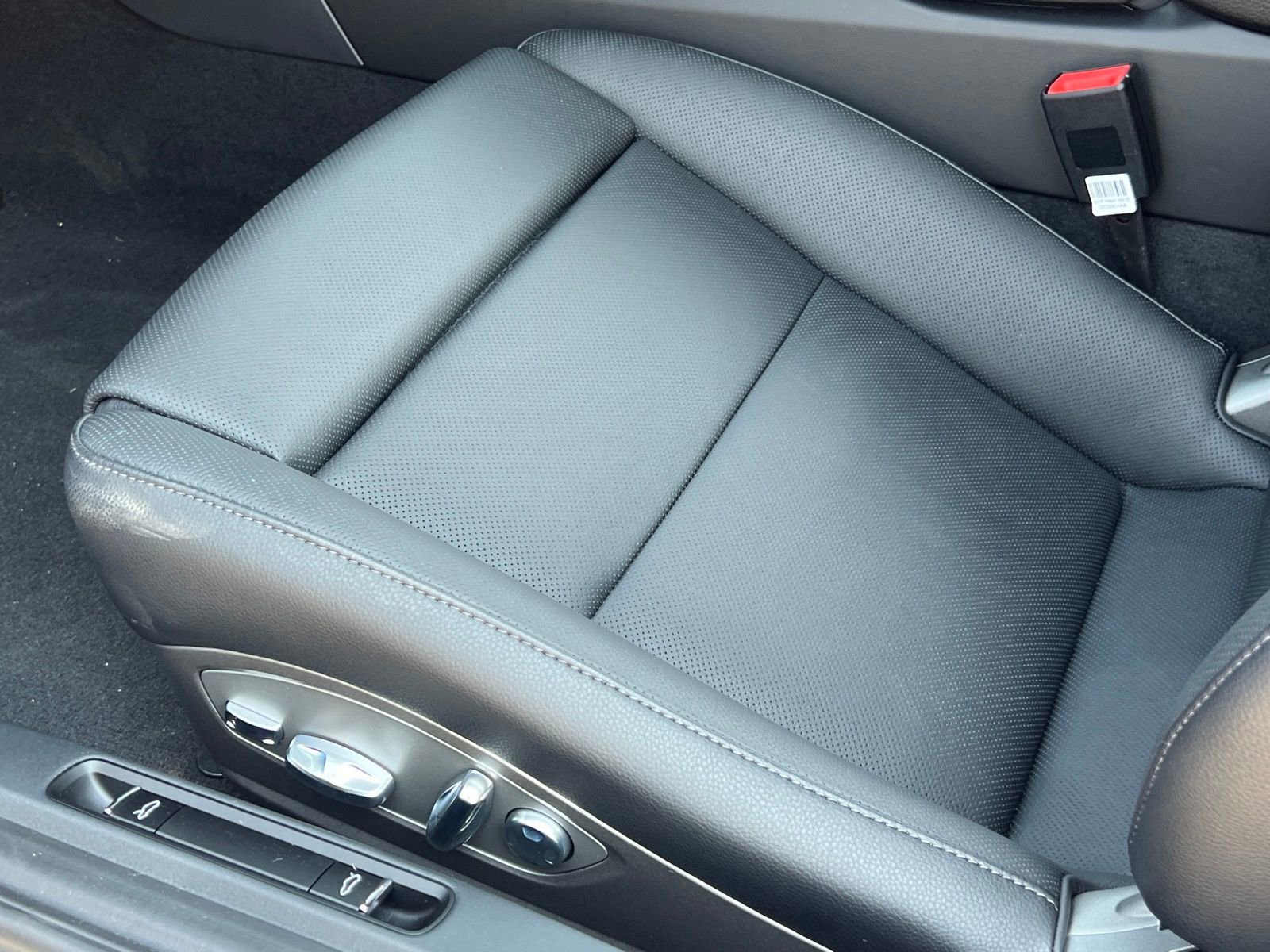 New 2025 Porsche 718 Cayman image 27