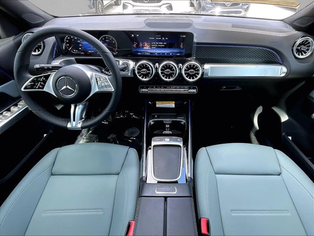 New 2026 Mercedes-Benz GLB 250 image 7