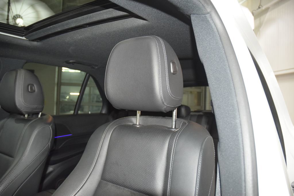 Used 2022 Mercedes-Benz GLE 350 4MATIC image 40