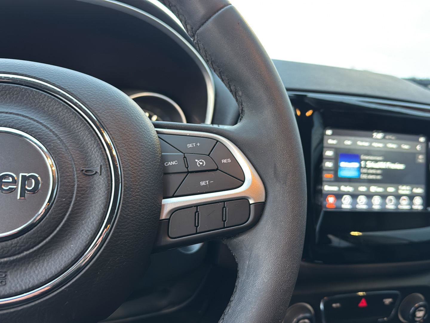 Used 2021 Jeep Compass Latitude image 19