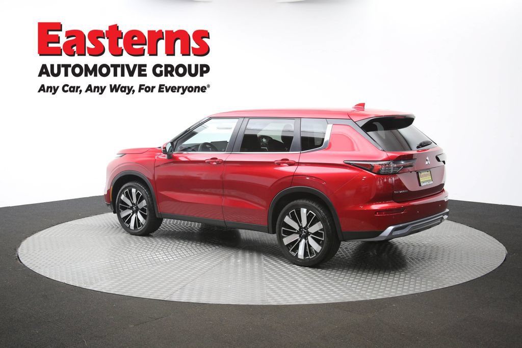 Used 2025 Mitsubishi Outlander SE AWD/4WD image 64
