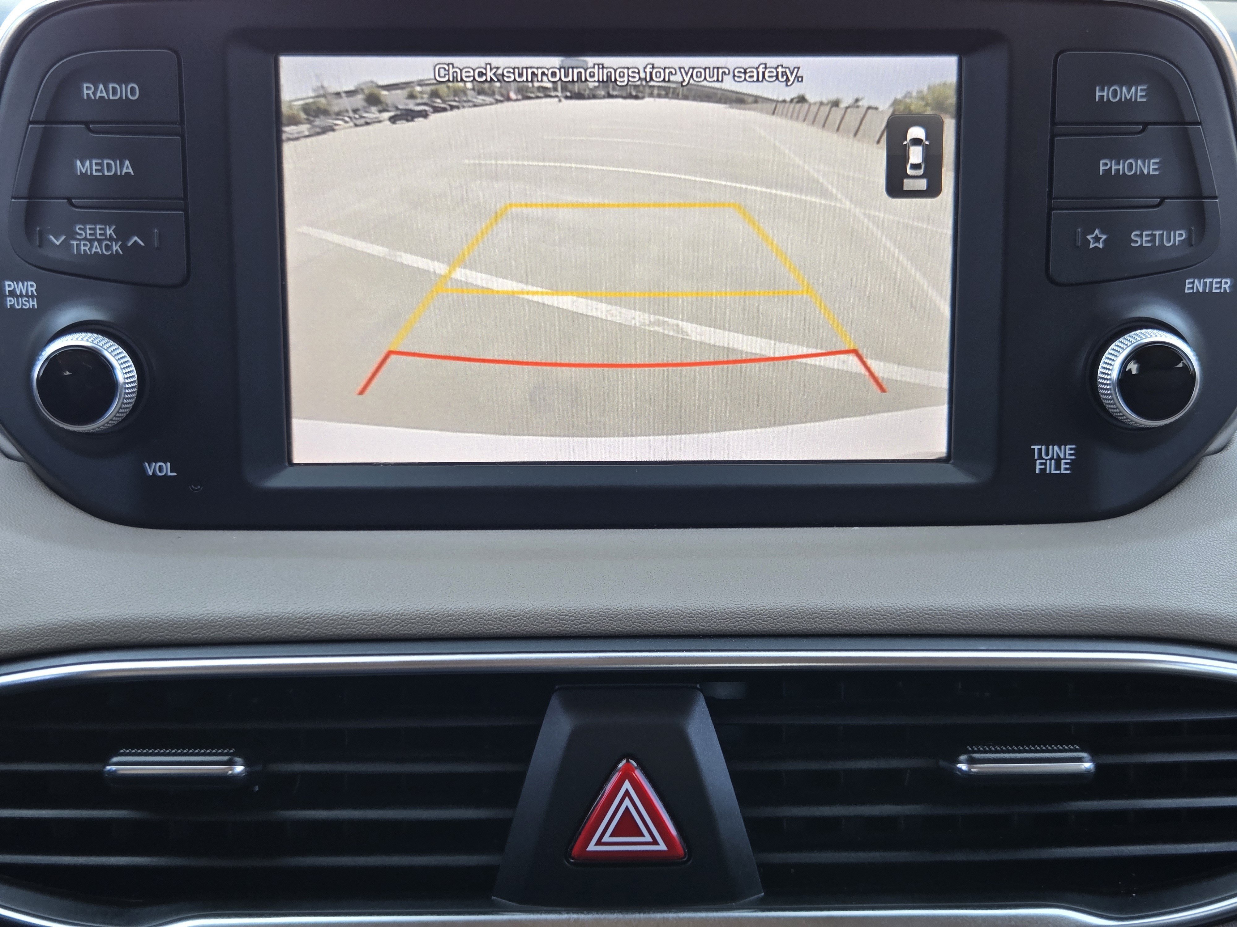 Used 2019 Hyundai Santa Fe SEL FWD image 14