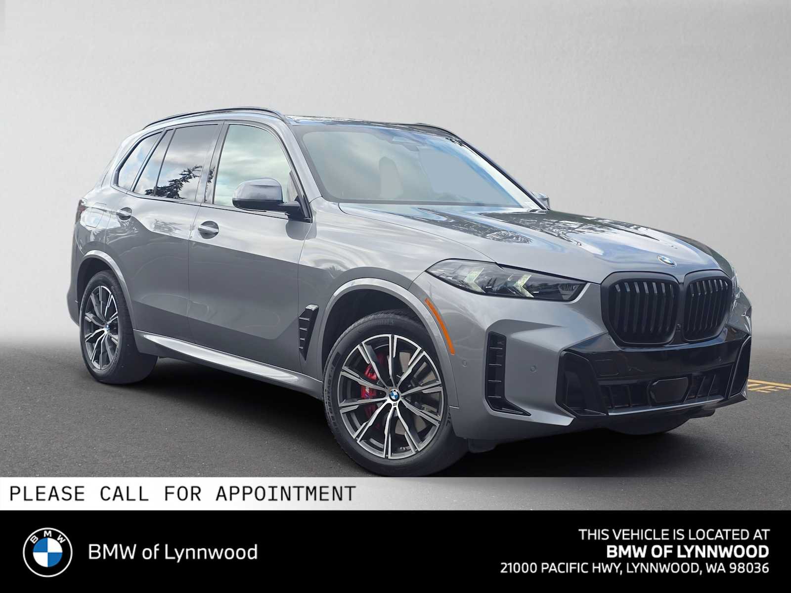Used 2026 BMW X5 xDrive40i w/ M Sport Package AWD/4WD image 1