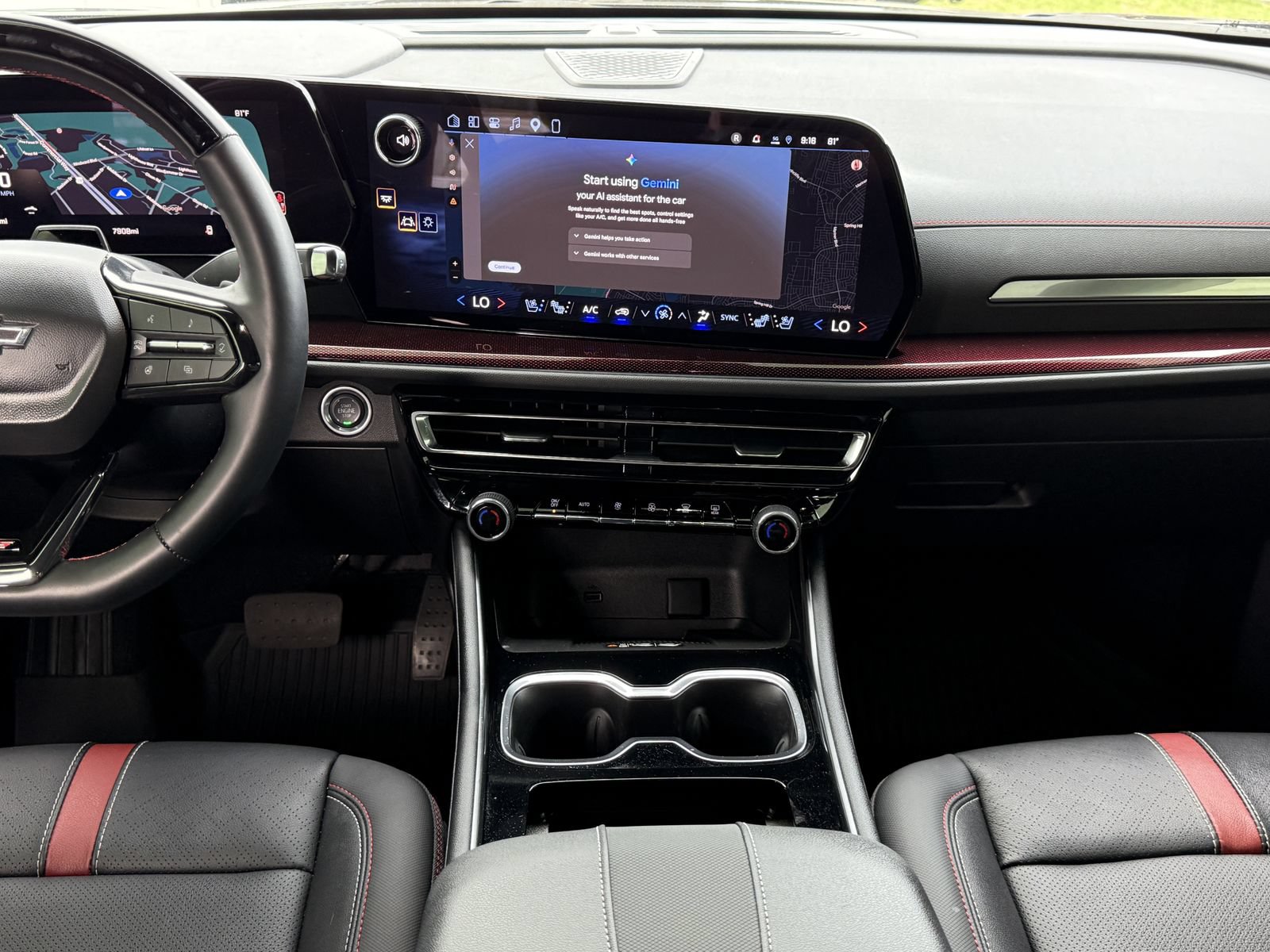 Used 2026 Chevrolet Traverse RS w/ LPO, Floor Liner Package FWD image 19
