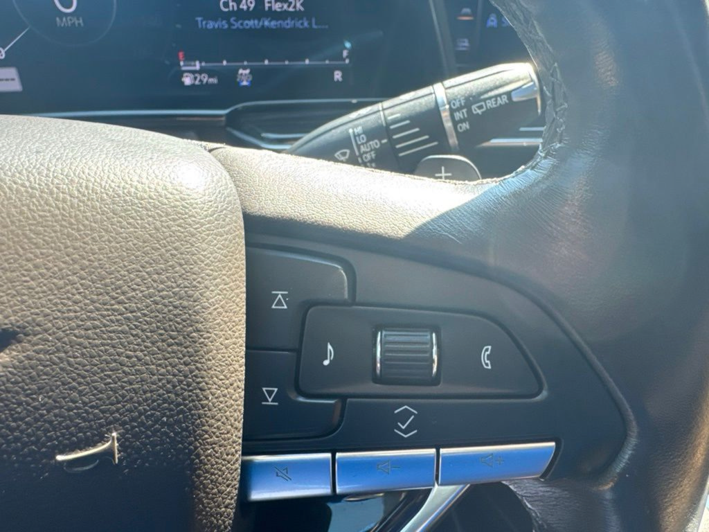 Used 2023 Cadillac Escalade Sport w/ Touring Package AWD/4WD image 20