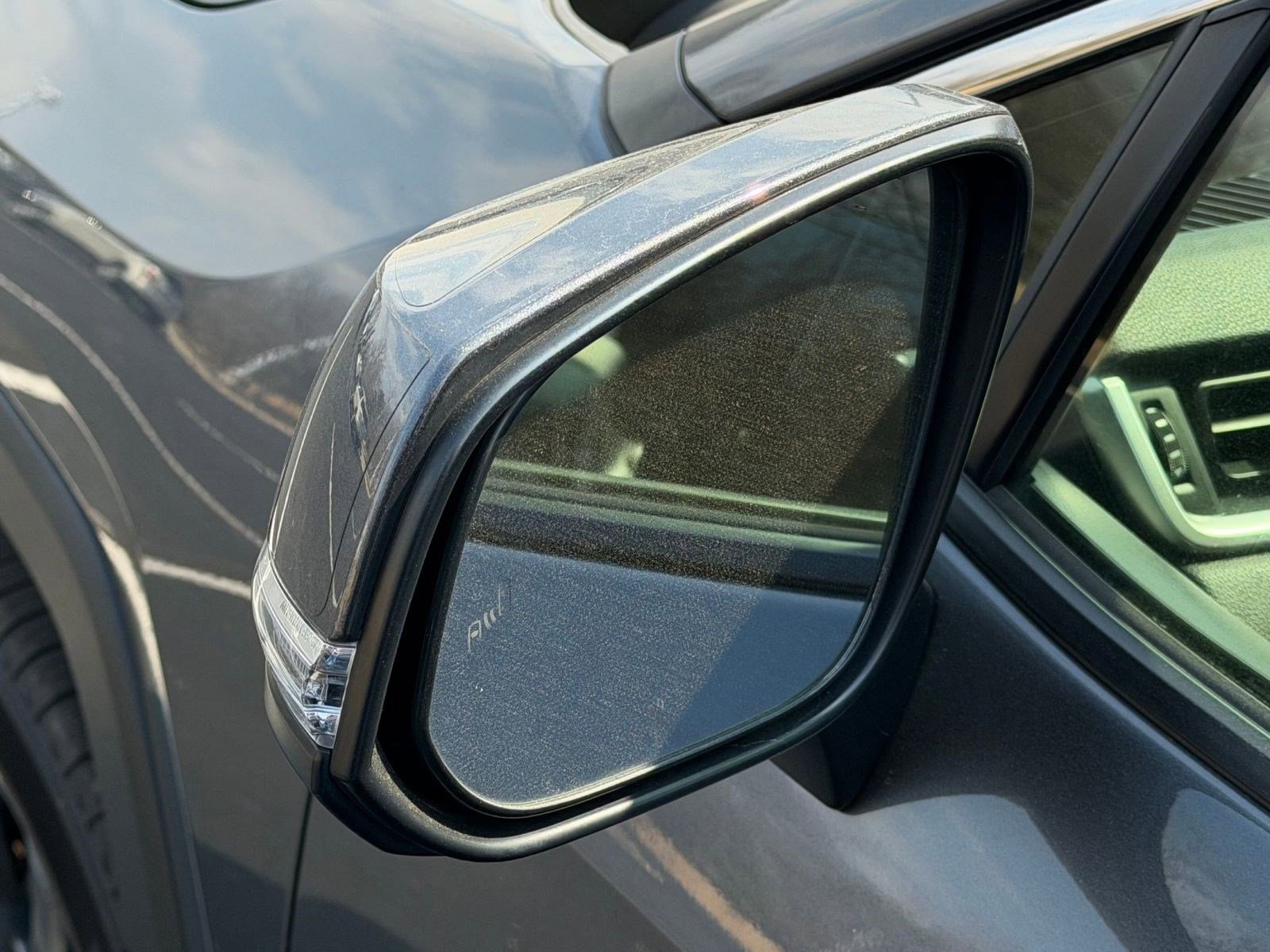 Used 2023 Toyota RAV4 XLE Premium image 12