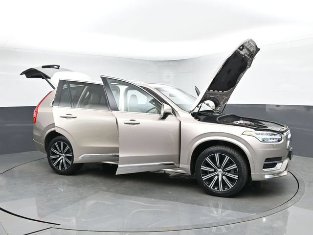 Used 2023 Volvo XC90 B6 Plus w/ Protection Package AWD/4WD image 53