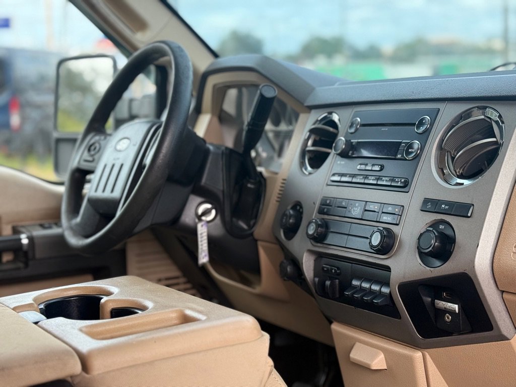 Used 2013 Ford F250 XLT w/ XLT Premium Pkg image 21