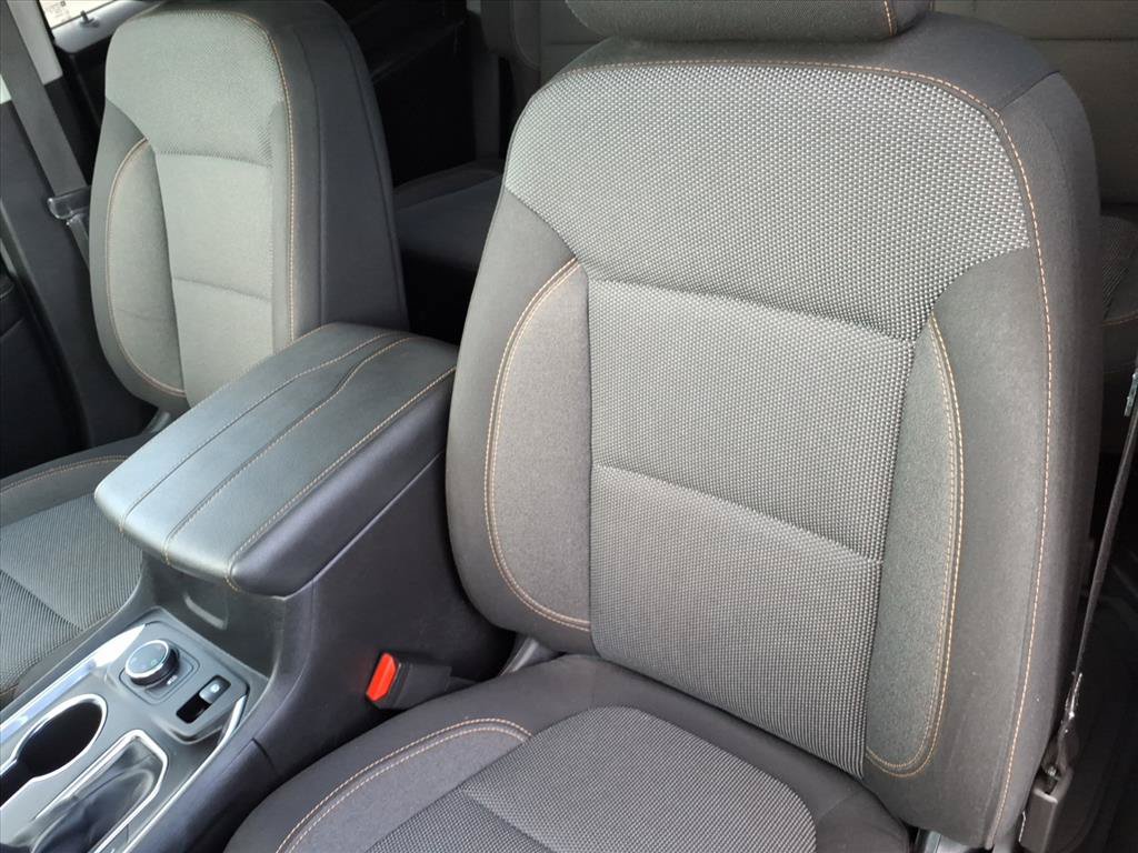 Used 2021 Chevrolet Traverse LS AWD/4WD image 18