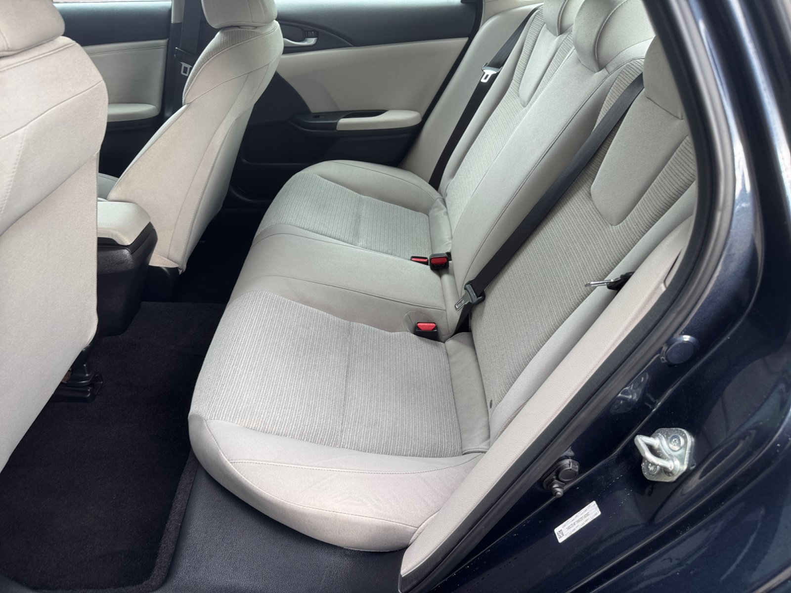 Used 2019 Honda Insight LX image 13