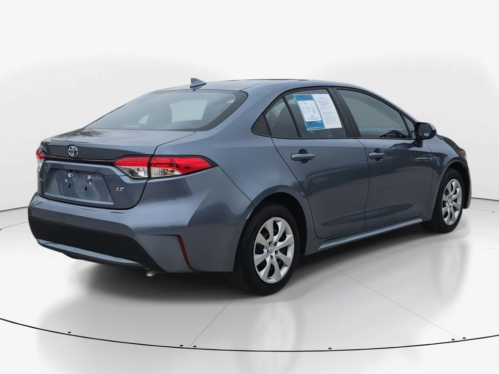 Used 2021 Toyota Corolla LE image 5