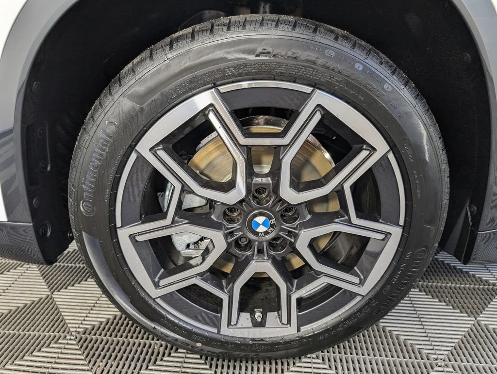 New 2026 BMW X1 xDrive28i w/ Technology Package AWD/4WD image 10