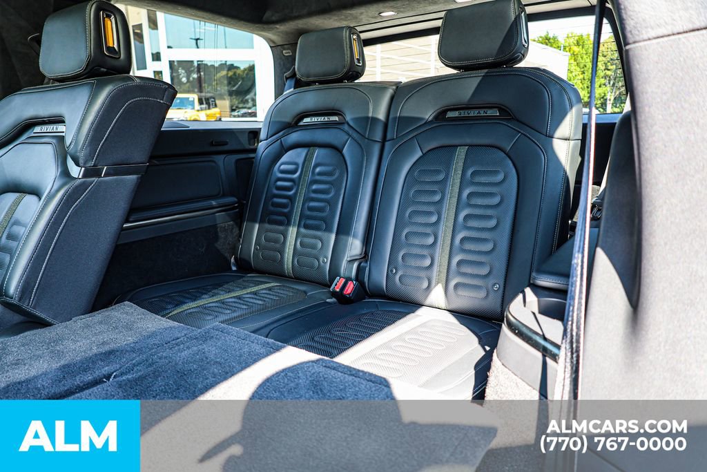 Used 2024 Rivian R1S Adventure image 21