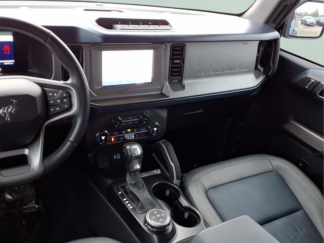 Used 2023 Ford Bronco Outer Banks w/ Sasquatch Package image 4