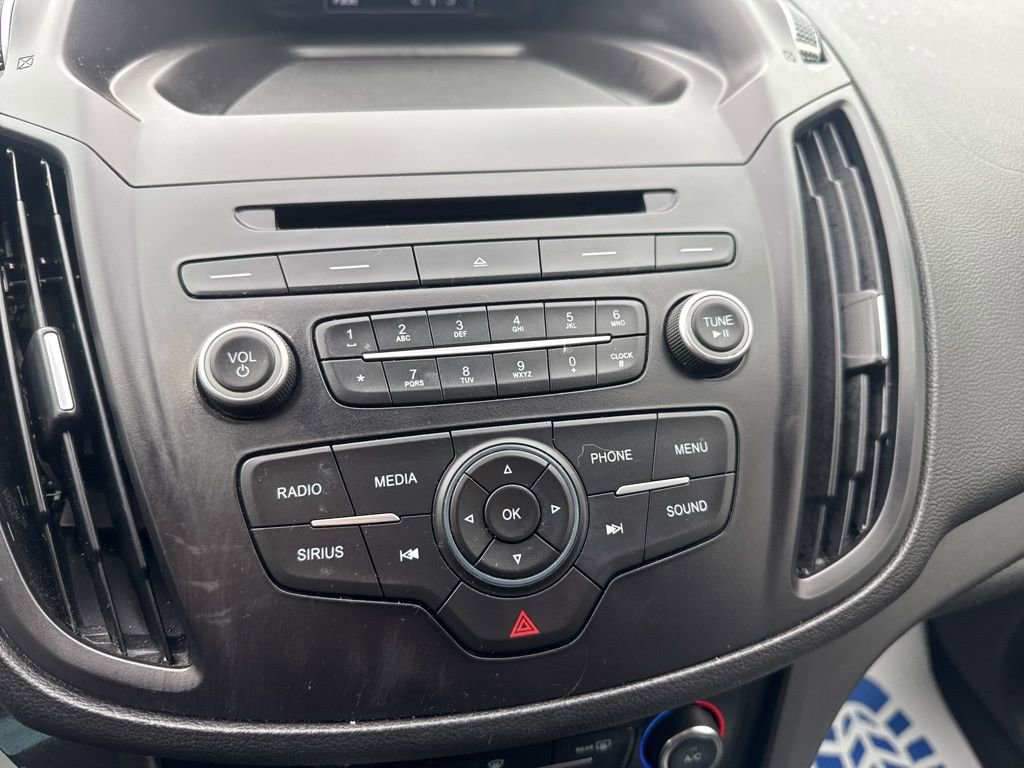 Used 2017 Ford Escape SE image 30