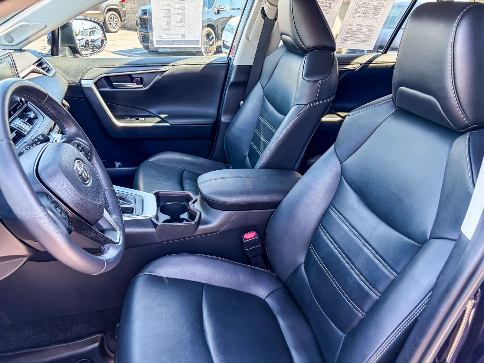 Used 2019 Toyota RAV4 Limited w/ Advanced Technology Package FWD image 17