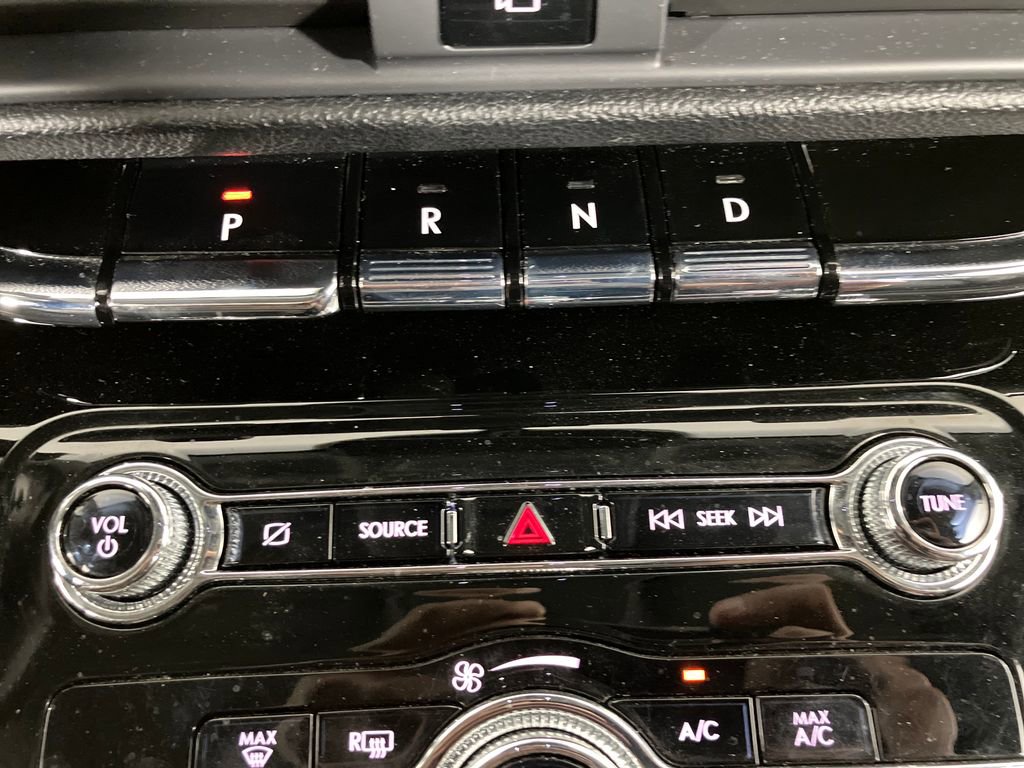 Used 2022 Lincoln Corsair AWD w/ Premium Package image 27