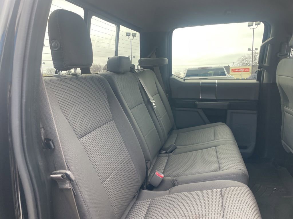 Used 2016 Ford F150 XLT w/ Equipment Group 302A Luxury AWD/4WD image 38