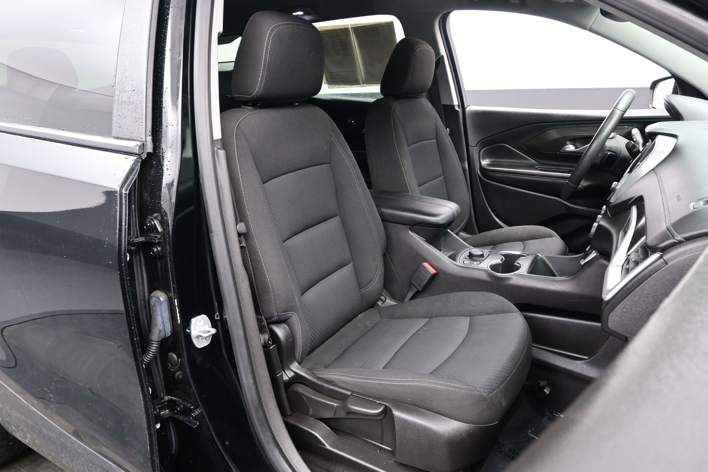 Used 2022 GMC Terrain SLE w/ Driver Convenience Package AWD/4WD image 15