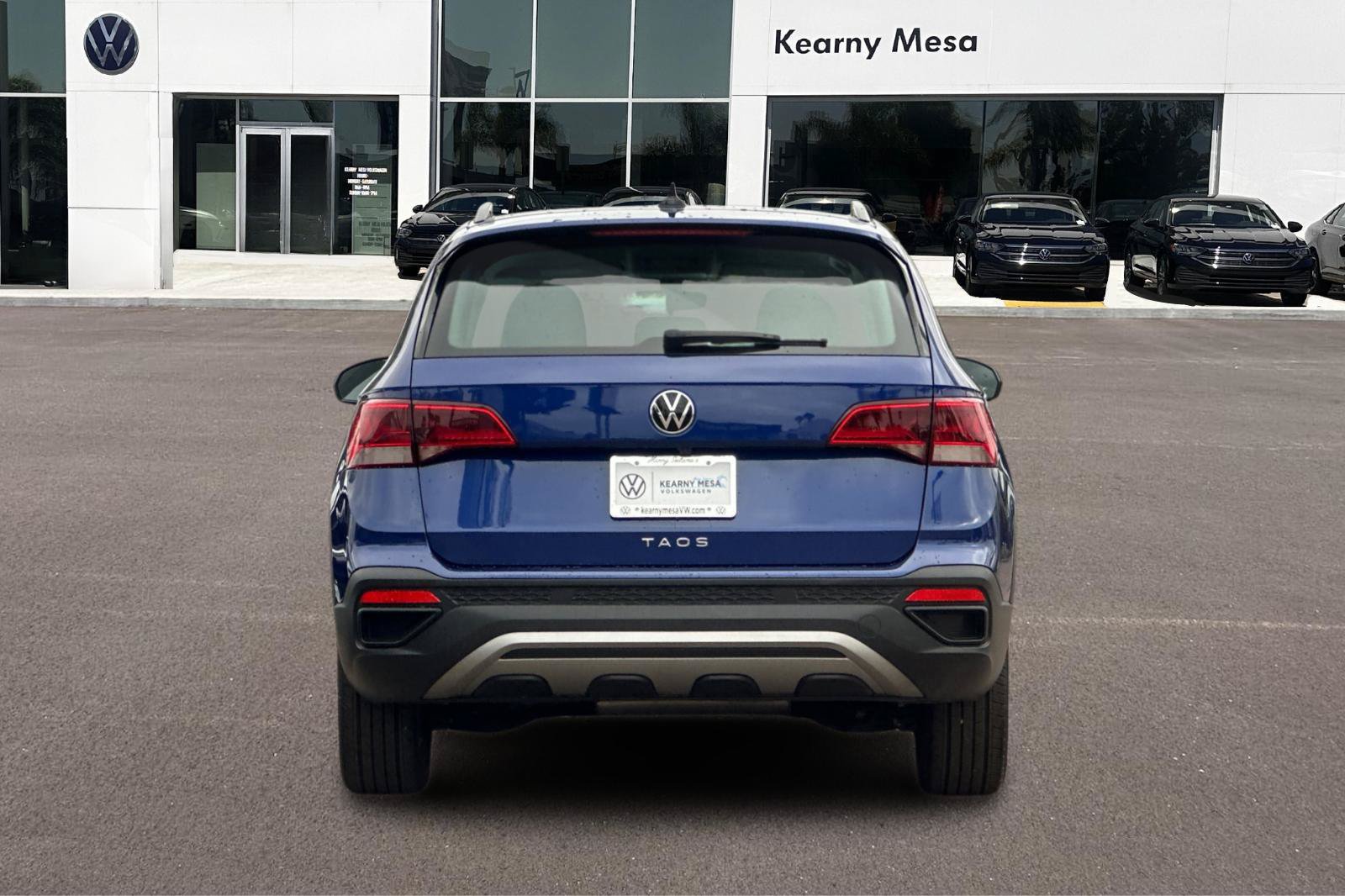 Used 2023 Volkswagen Taos S FWD image 5