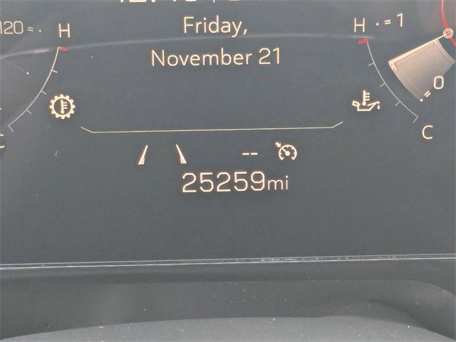 Used 2025 GMC Yukon Denali image 31