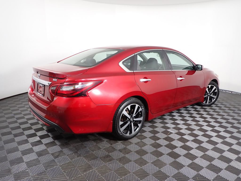 Used 2018 Nissan Altima 2.5 SR FWD image 18