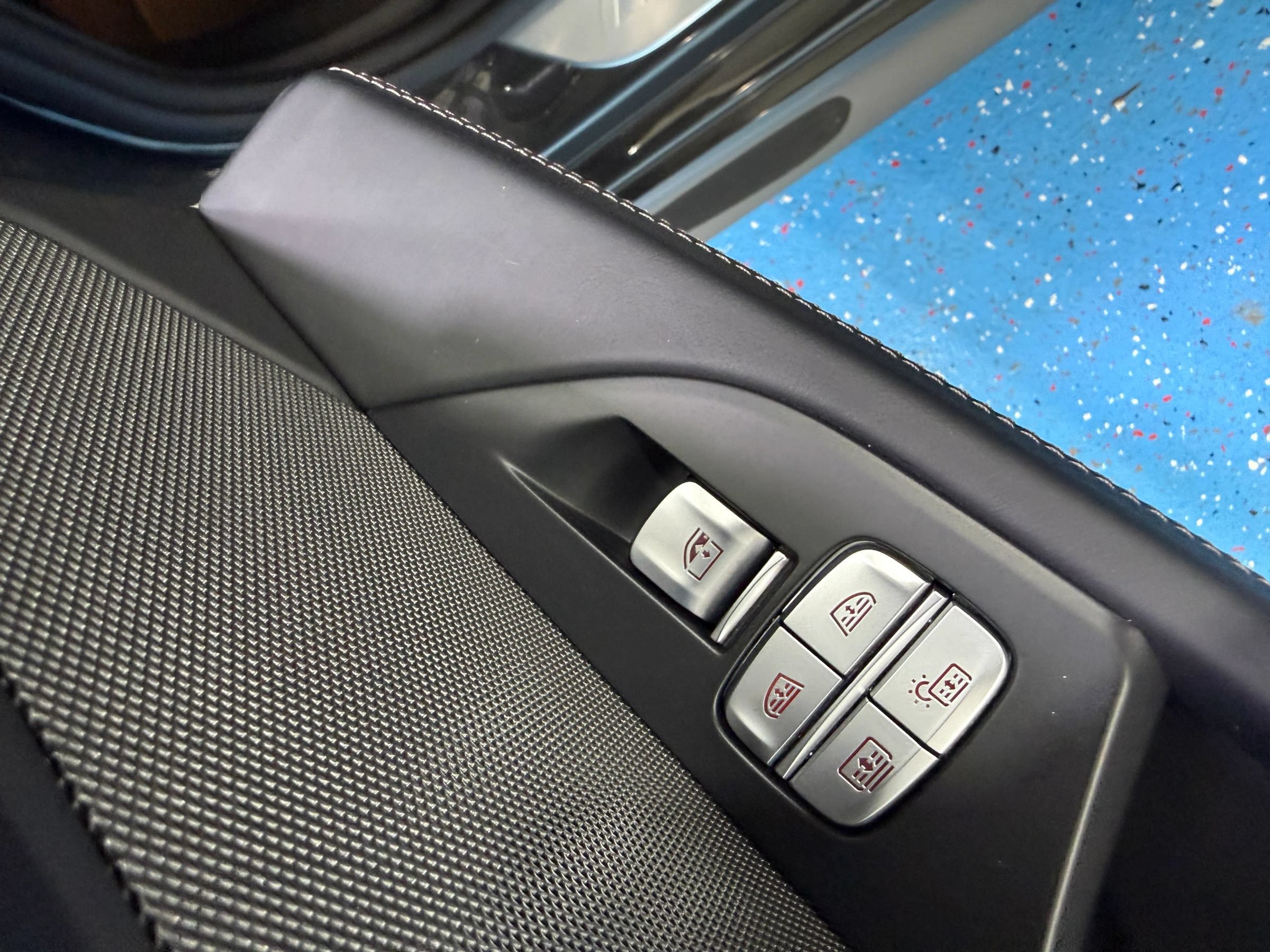 Used 2024 BMW M850i Gran Coupe xDrive w/ M Sport Professional Package AWD/4WD image 37
