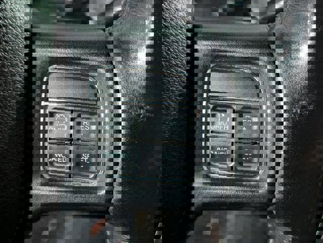 Used 2017 RAM 3500 Big Horn image 35